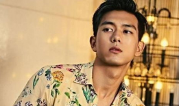 娱乐圈吃瓜李现,娱乐圈吃瓜达人，揭秘明星幕后故事